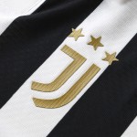 Kinder Juventus 2026/27 Heimtrikot Langarm Kinder Juventus 2026/27 Heimtrikot Langarm