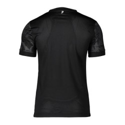 Kindertrikot SC Freiburg 2025/26 Drittaufwärmtrikot – Schwarz Kindertrikot SC Freiburg 2025/26 Drittaufwärmtrikot – Schwarz