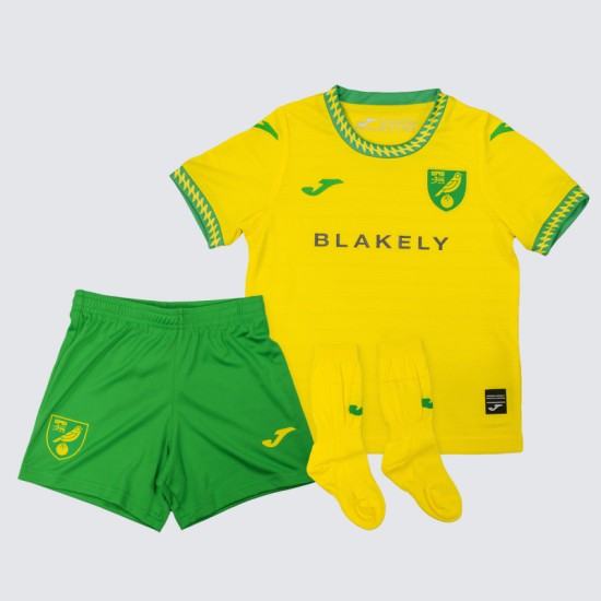 Kinder Norwich City 2025/26 Heimset