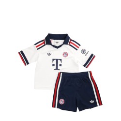 Kinder FC Bayern München 2026/27 Auswärtssatz