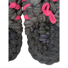 Gestrickte Upcycling-Hausschuhe Gestrickte Upcycling-Hausschuhe
