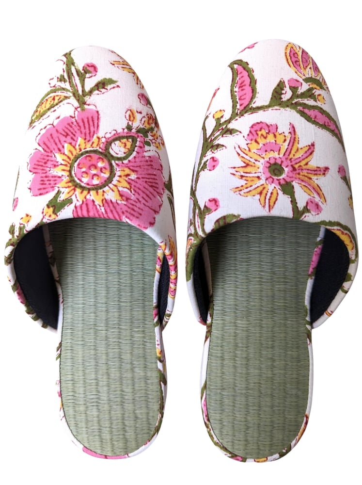 Tatami-Blockdruck-Blumenpantoffeln