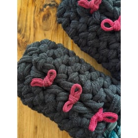 Gestrickte Upcycling-Hausschuhe Gestrickte Upcycling-Hausschuhe