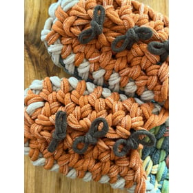 Gestrickte Upcycling-Hausschuhe Gestrickte Upcycling-Hausschuhe